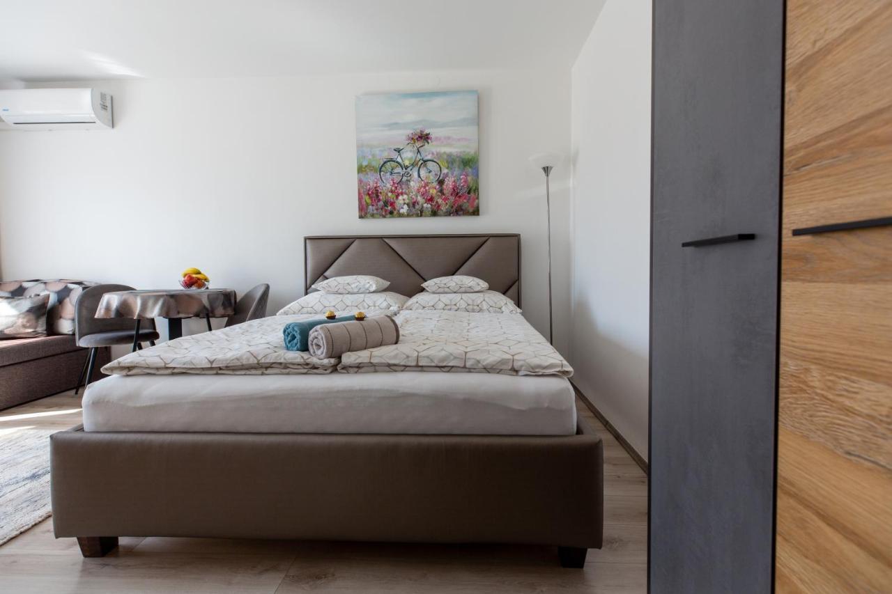 Aliz Apartman Miskolc Exterior photo